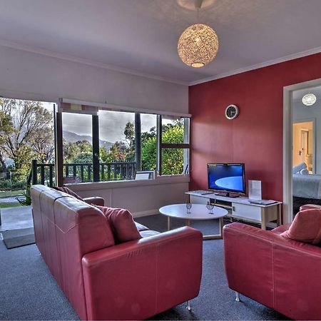 Cove Beach Apartment 1 Coles Bay Extérieur photo